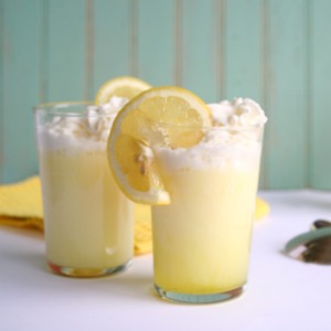 Lemon Cream Sodas from JensFavoriteCookies.com -  find lots more summer mocktail recipes here too!