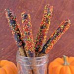 Halloween-Pretzel-Sticks-2