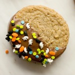 Graham-Cracker-Cookies-with-Roasted-Pumpkin-Marshmallow-Filling-11_thumb