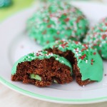 Mint-chocolate-muffin-top-cookies