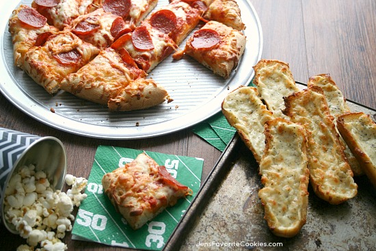 Cheesy Garlic Bread from JensFavoriteCookies.com - Leftover hot dog buns make the BEST cheesy garlic bread!