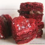 red-velvet-sandwich-hearts-5