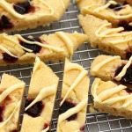 cranberry-white-choc-shortbread