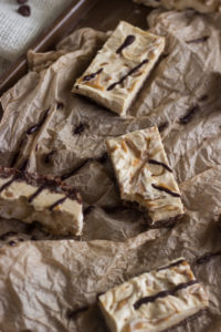 Chocolate-Peanut-Butter-Krispie-Cheesecake-Bars-11