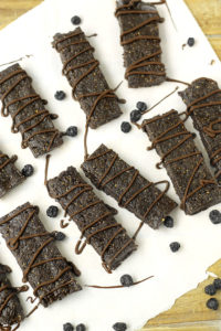 No-Bake-Chocolate-Blueberry-Bars-2