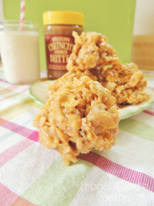 cookie-butter-haystacks