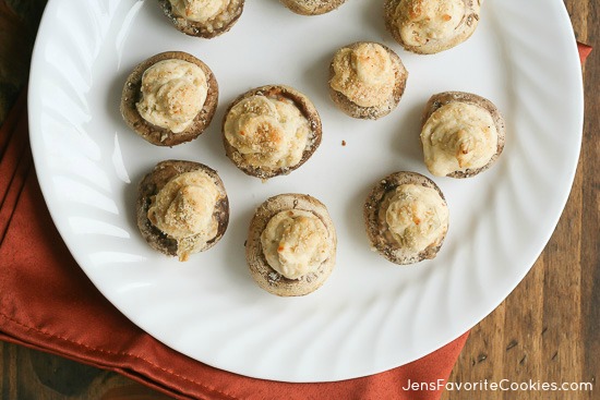 Artichoke Stuffed Mushrooms from JensFavoriteCookies.com - a great meat-free appetizer!