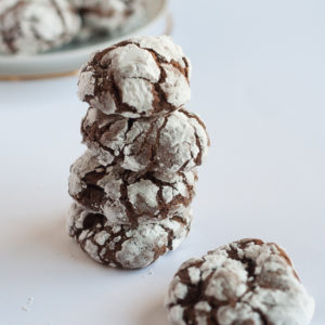 Chocolate Peppermint Crinkles from JensFavoriteCookies.com for #cookieweek 