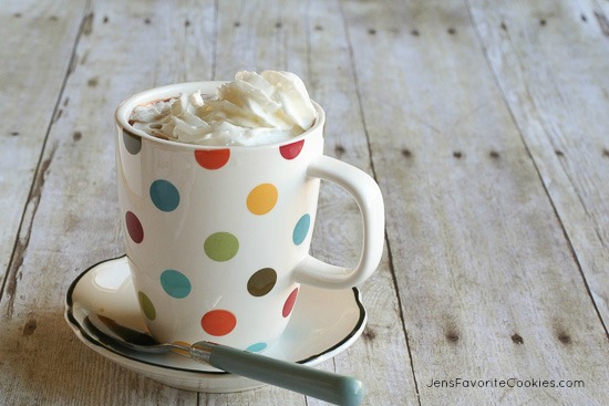 Gingerbread Hot Cocoa from JensFavoriteCookies.com - a delicious twist on hot chocolate!