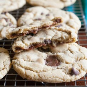 frosting-stuffed-cookies