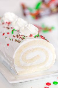 eggnog-mousse-roll-cake