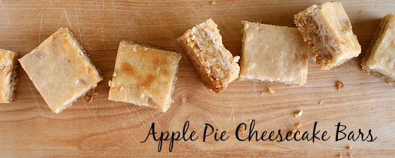 Apple Pie Cheesecake Bars